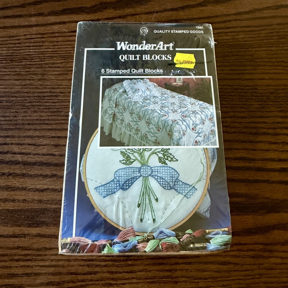 WonderArt Tulip Bouquet 6 Stamped Quilt Blocks 16x16" Embroidery NEW Sealed 1996
